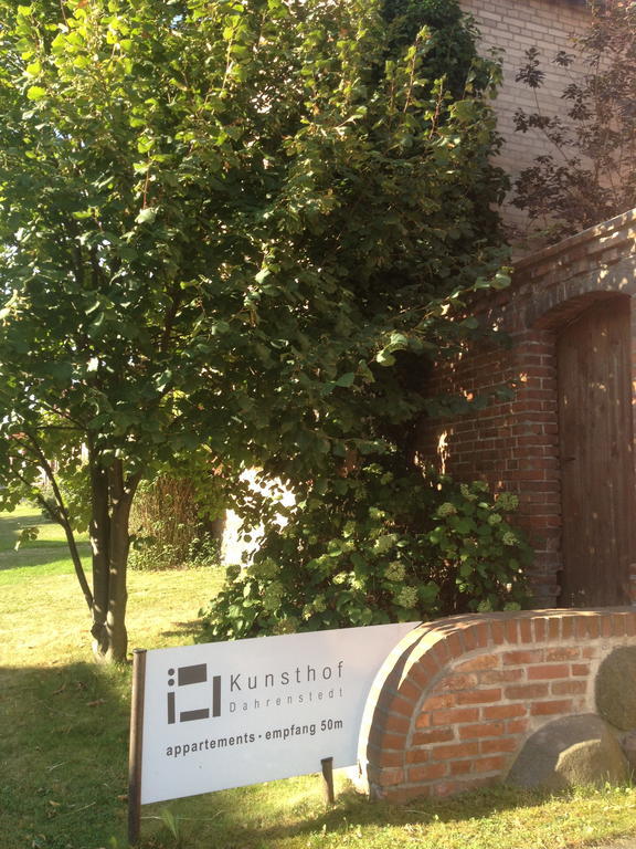 Pension Kunsthof Dahrenstedt Екстер'єр фото