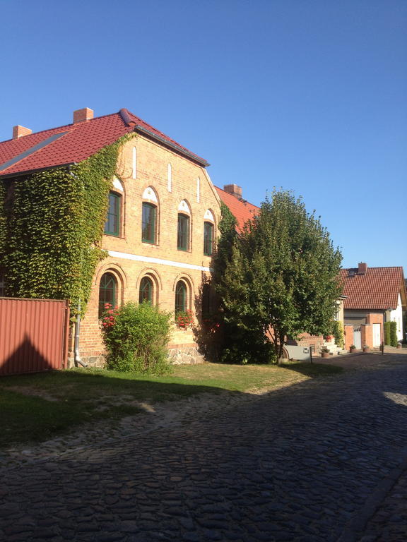 Pension Kunsthof Dahrenstedt Екстер'єр фото