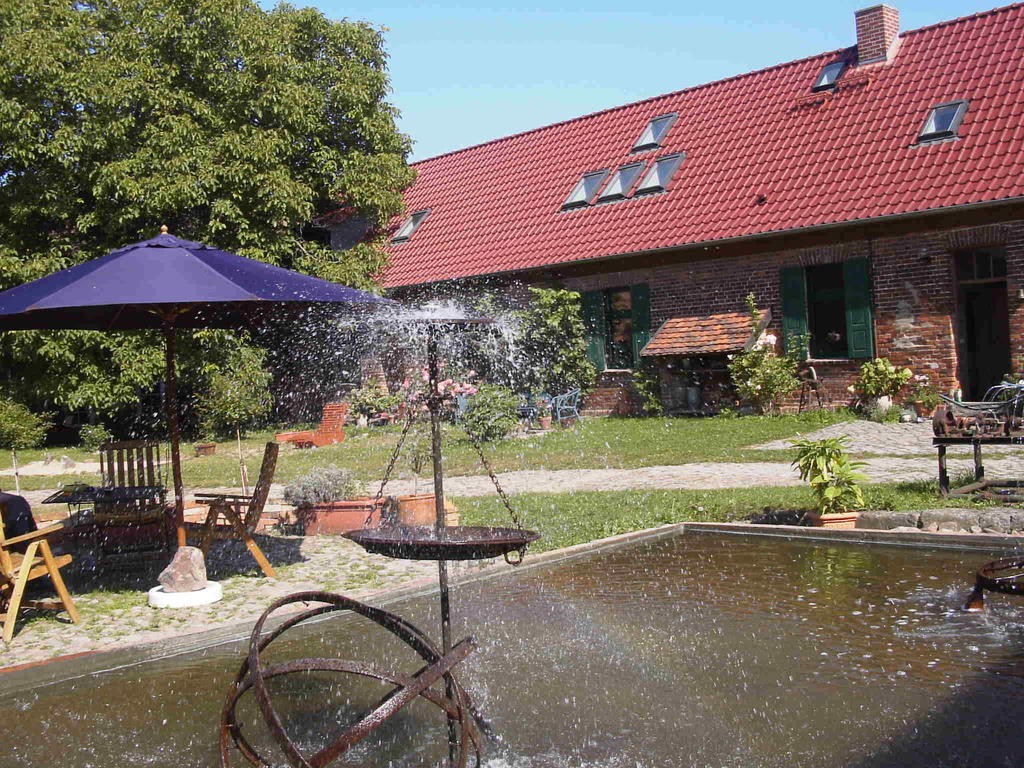 Pension Kunsthof Dahrenstedt Екстер'єр фото